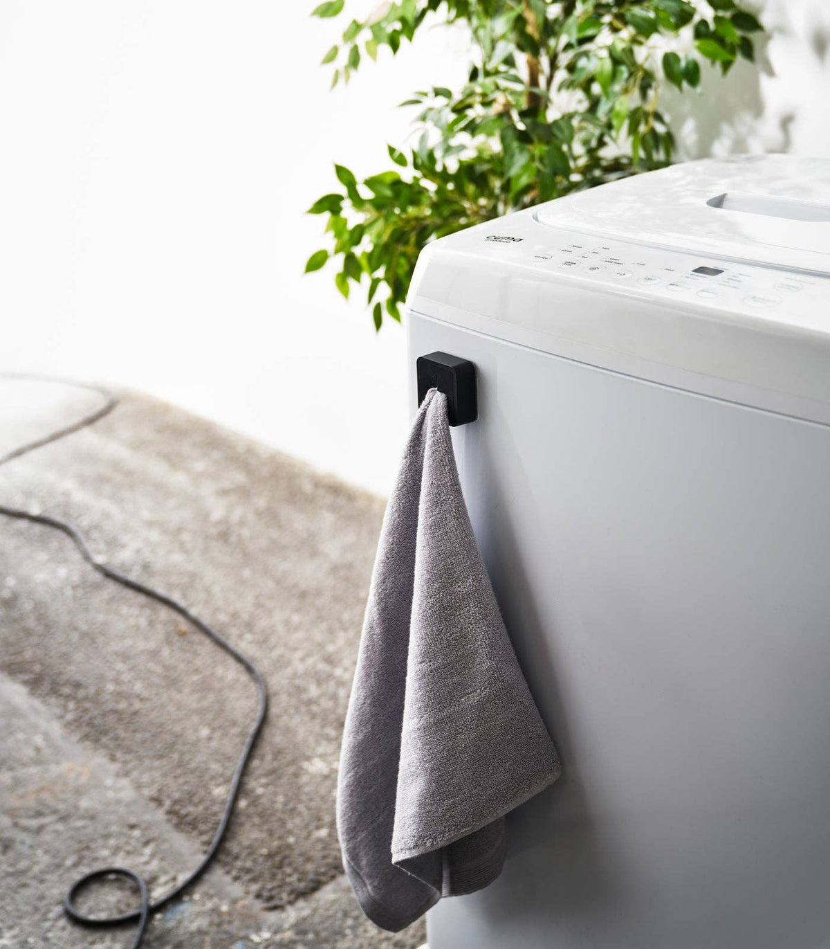Traceless Adhesive Hand Towel Holder - Matte Black