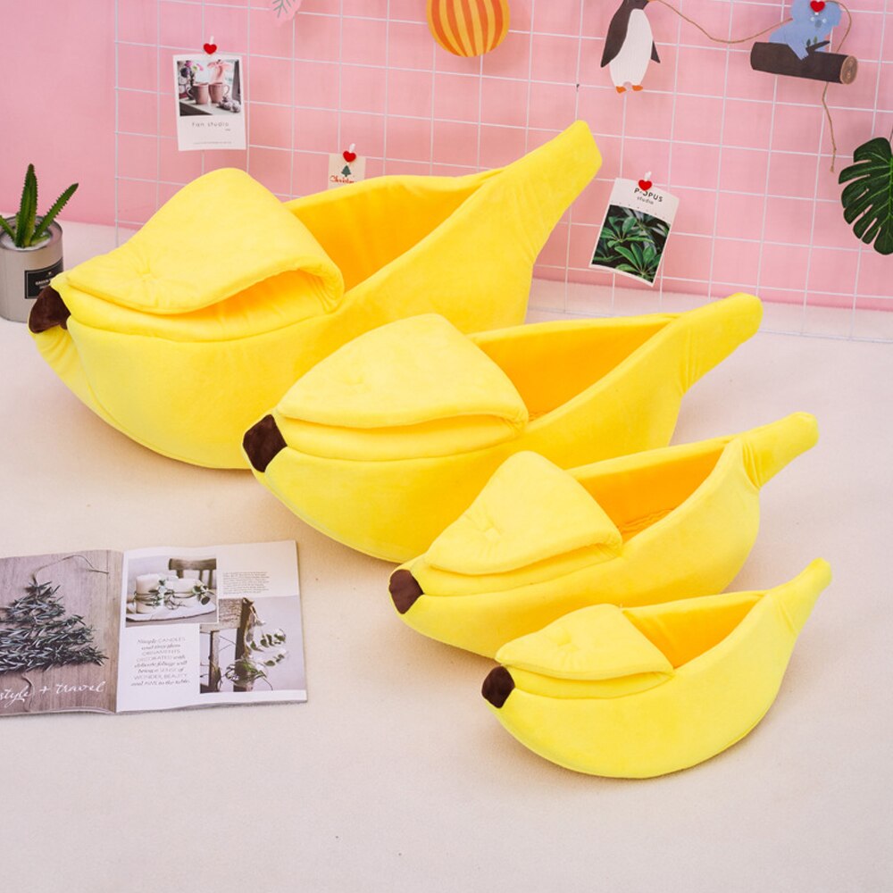 Cozy Peel-Back Banana Pet Bed