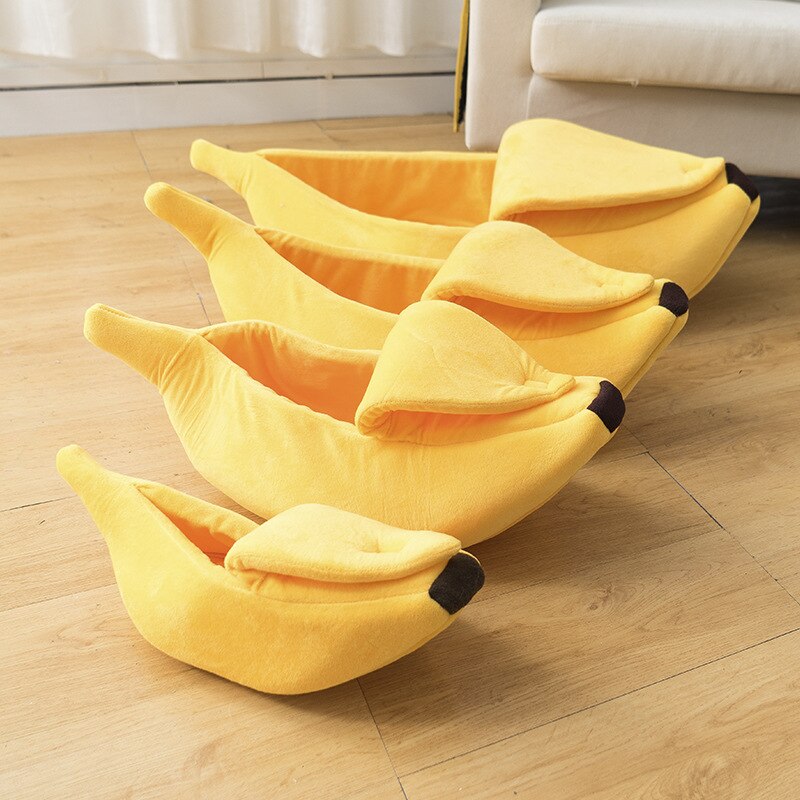 Cozy Peel-Back Banana Pet Bed