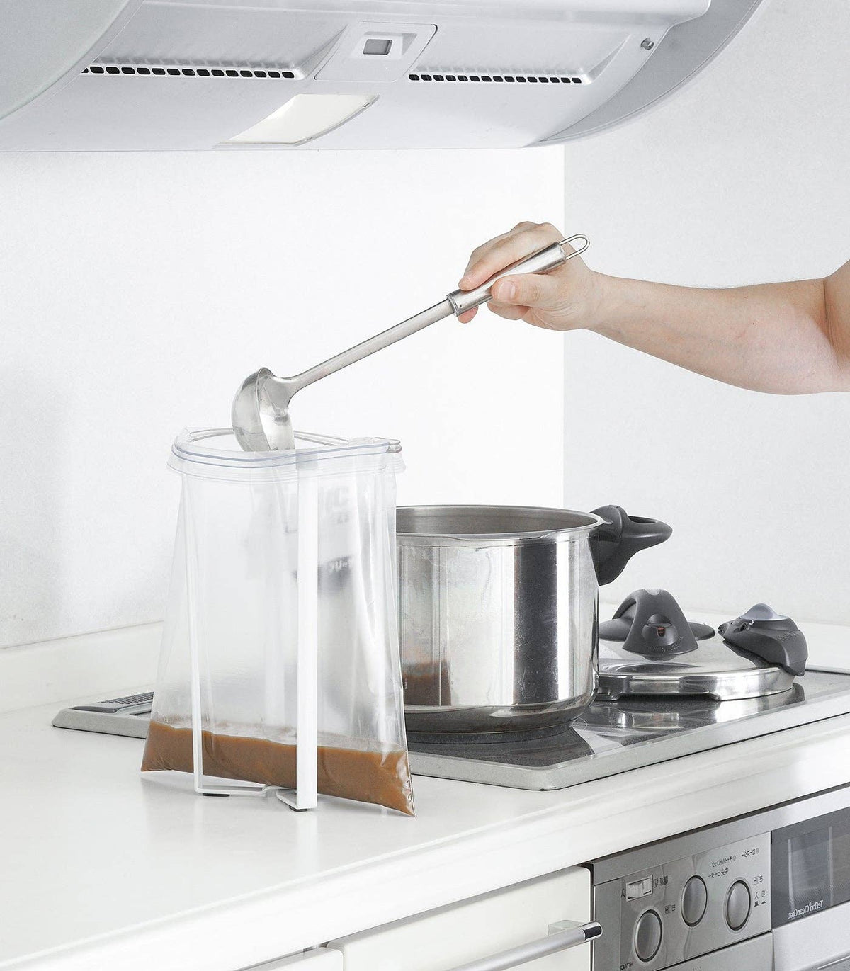 Minimalist Collapsible Bottle & Glass Drying Rack