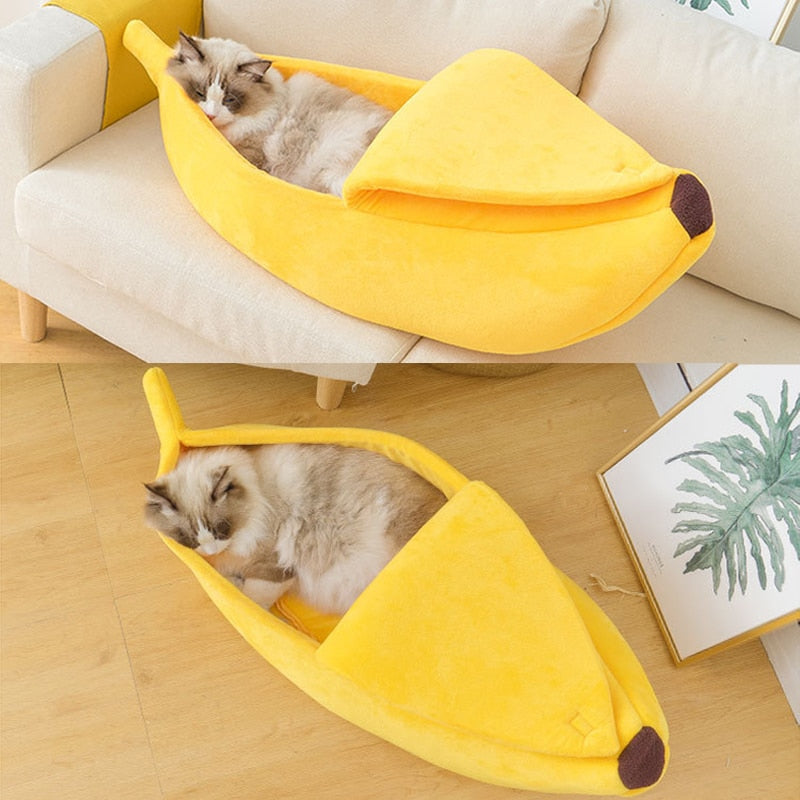 Cozy Peel-Back Banana Pet Bed