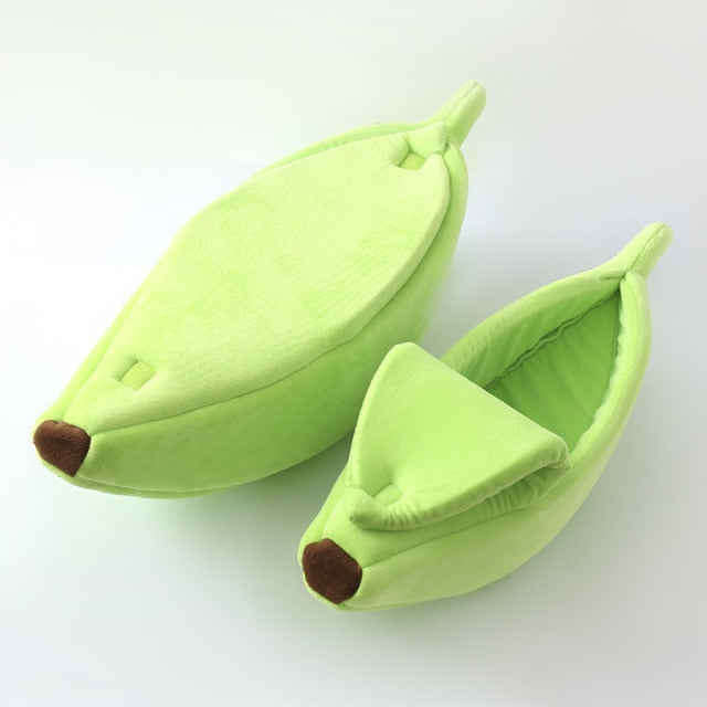 Cozy Peel-Back Banana Pet Bed